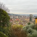 Terrazza Giuliana, Wunderschoenes Haeuschen In Der Toskana Mit Sonniger, Leuchtender Terrasse *