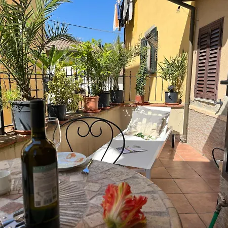 Terrazza Giuliana Pescia